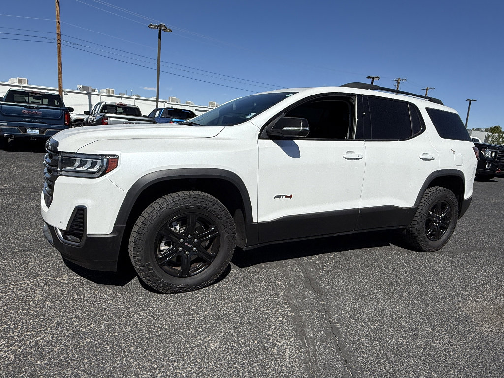Used 2023 GMC Acadia AT4 w/ Technology Package AWD/4WD image 9