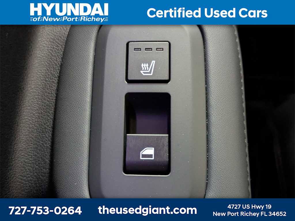 Used 2026 Hyundai Santa Fe Limited image 23