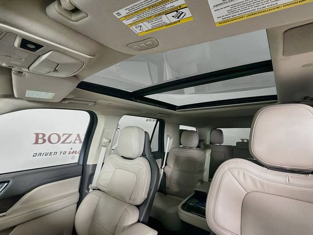 Certified 2024 Lincoln Navigator Reserve AWD/4WD image 27