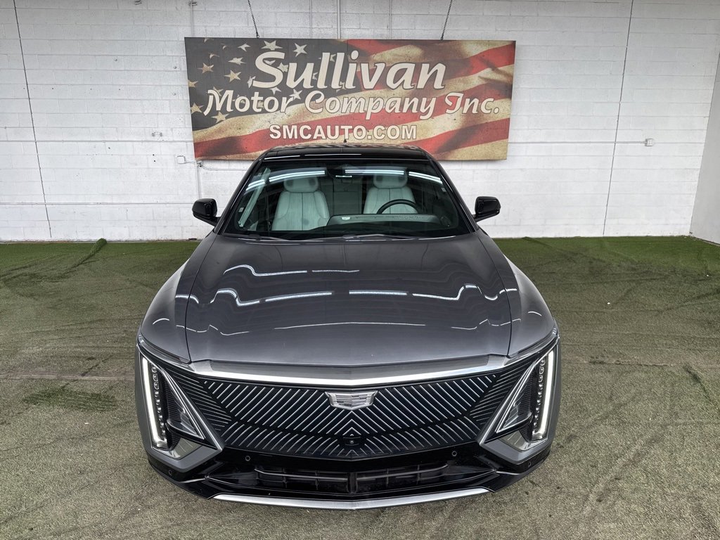 Used 2023 Cadillac Lyriq 2WD image 12
