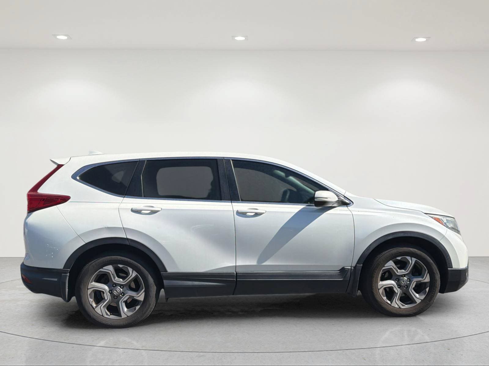 Used 2018 Honda CR-V EX image 5