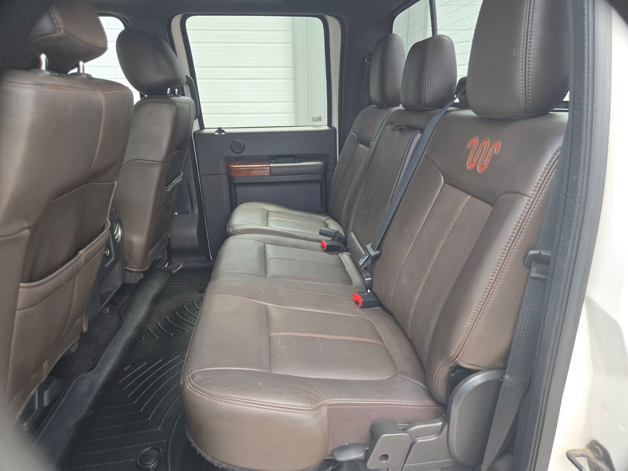 Used 2015 Ford F250 King Ranch w/ FX4 Off-Road Package AWD/4WD image 13