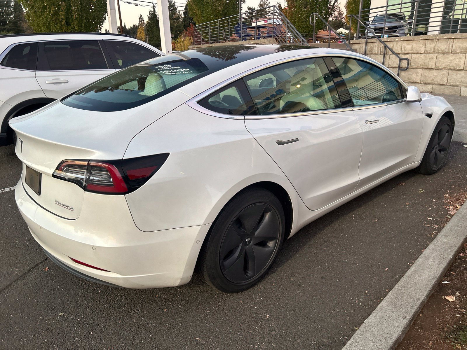 Used 2020 Tesla Model 3 Long Range AWD/4WD image 5