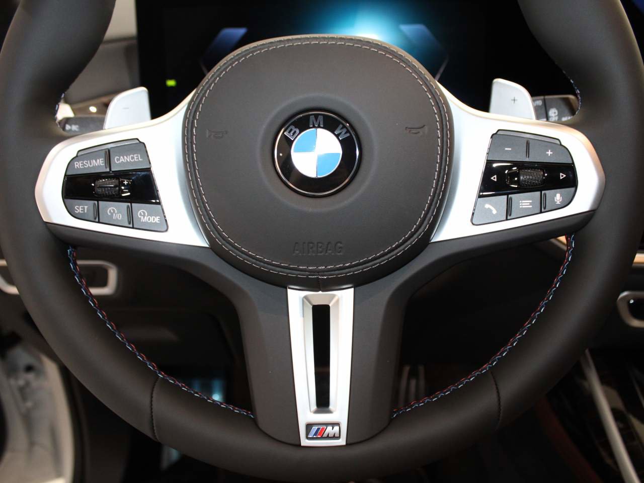 New 2026 BMW X7 M60i image 22