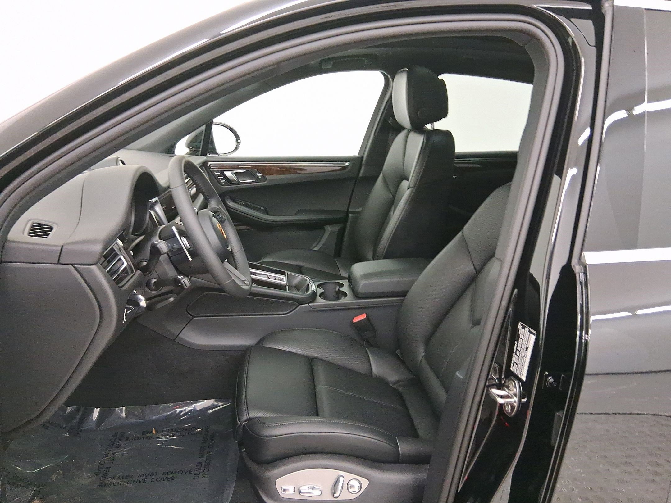 New 2026 Porsche Macan S image 5