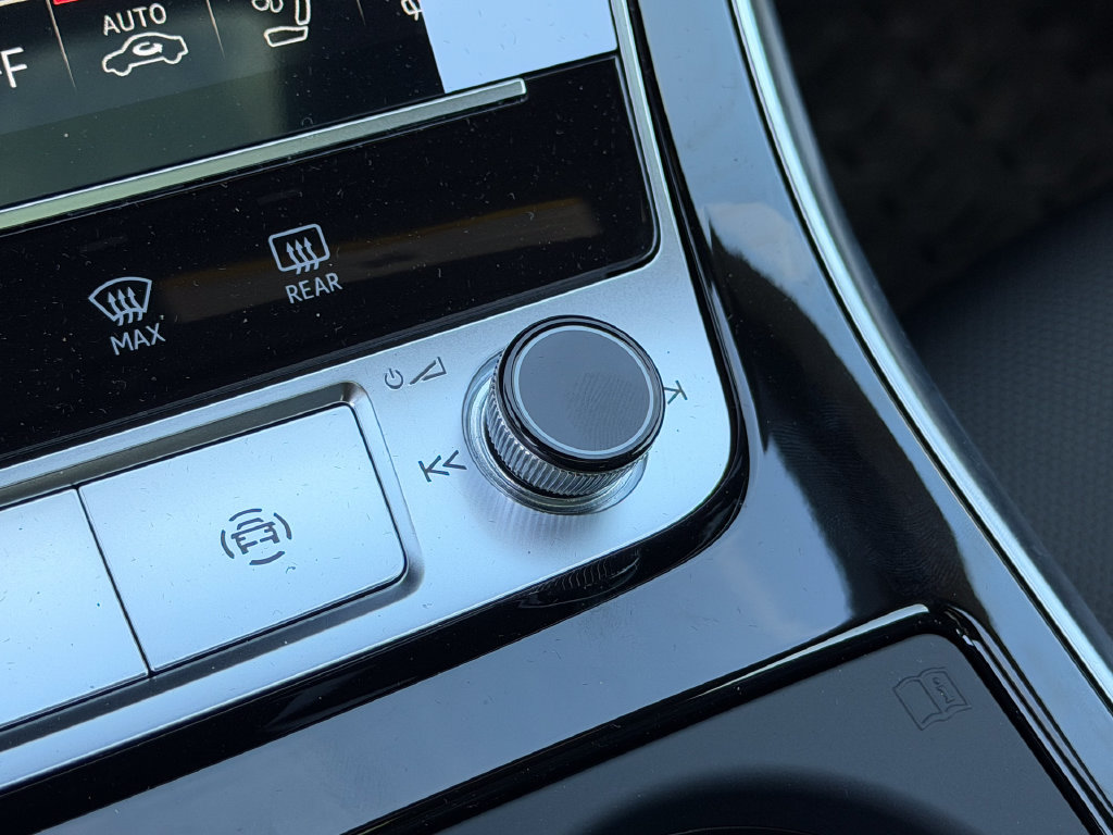 New 2026 Audi Q8 Premium Plus AWD/4WD image 25