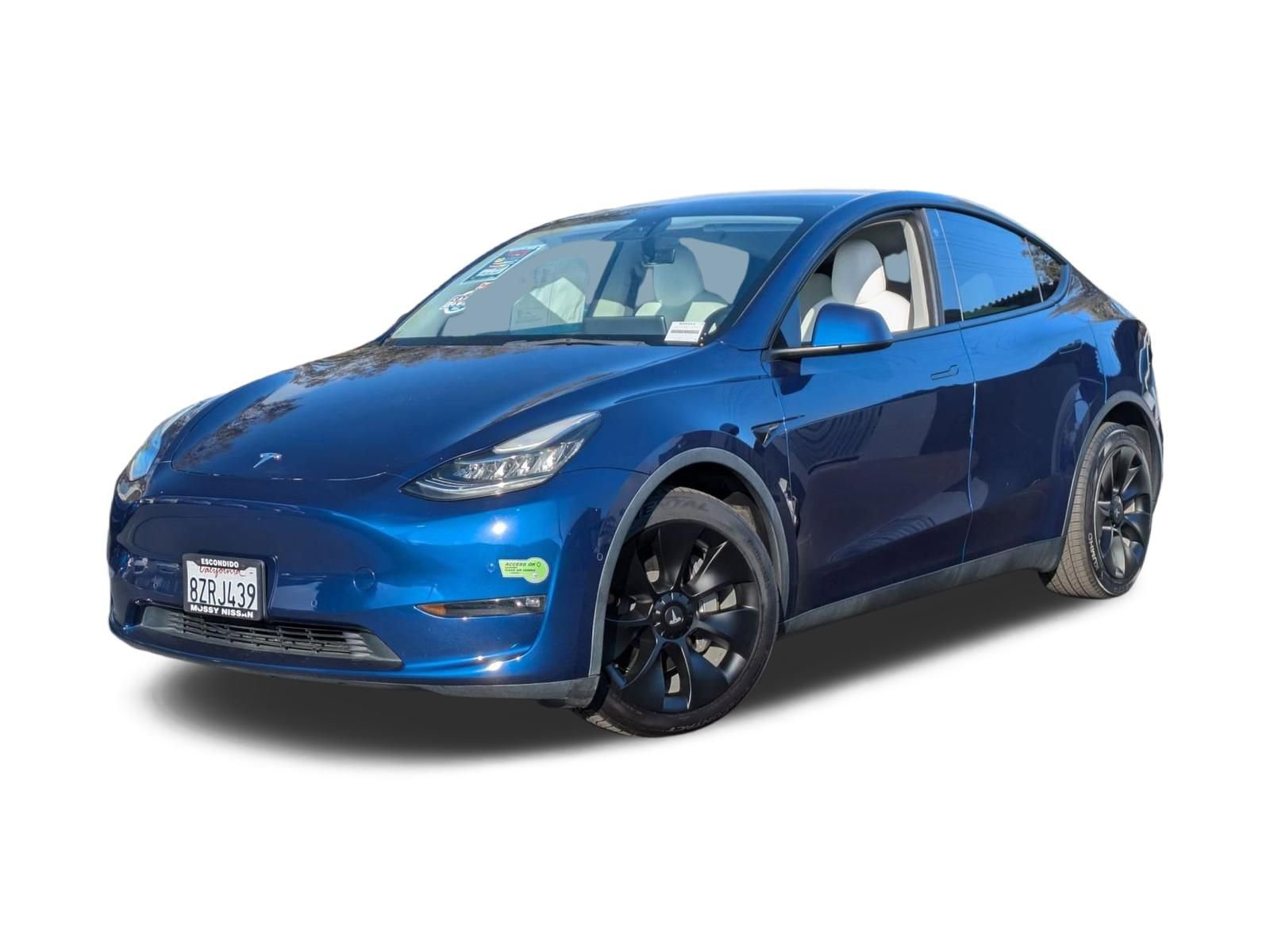 Used 2022 Tesla Model Y Long Range AWD/4WD image 1