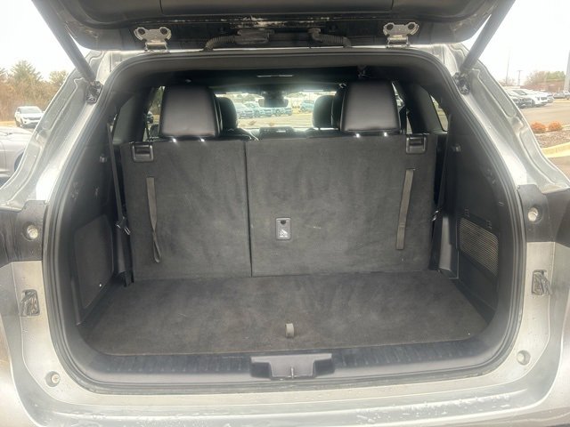 Used 2021 Toyota Highlander XSE image 6