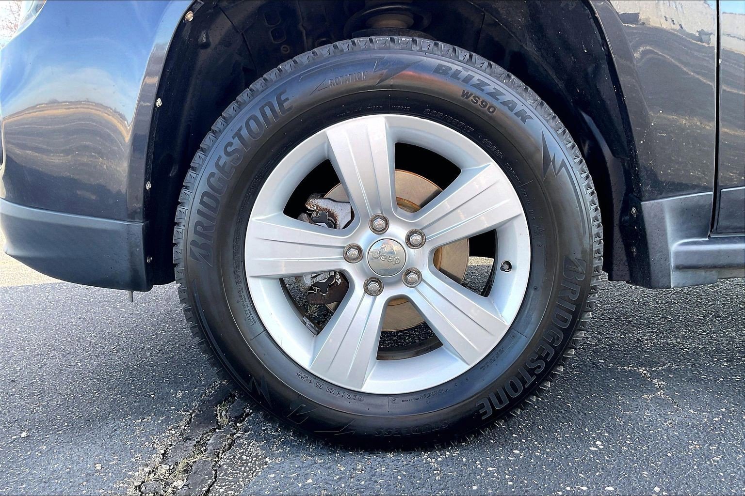 Used 2015 Jeep Compass High Altitude image 9