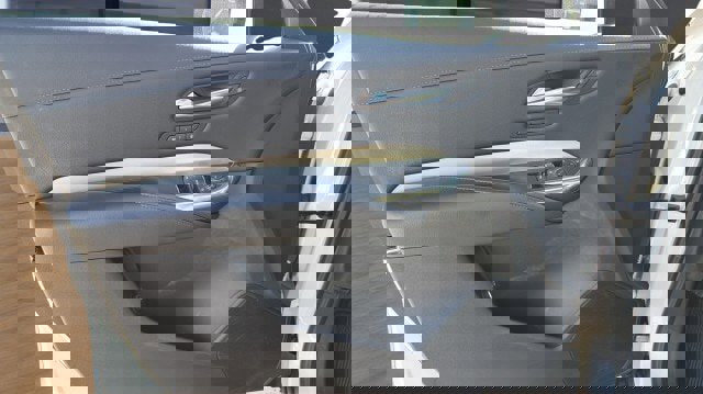 Used 2022 Cadillac XT4 Premium Luxury w/ Enhanced Visibility Package image 23