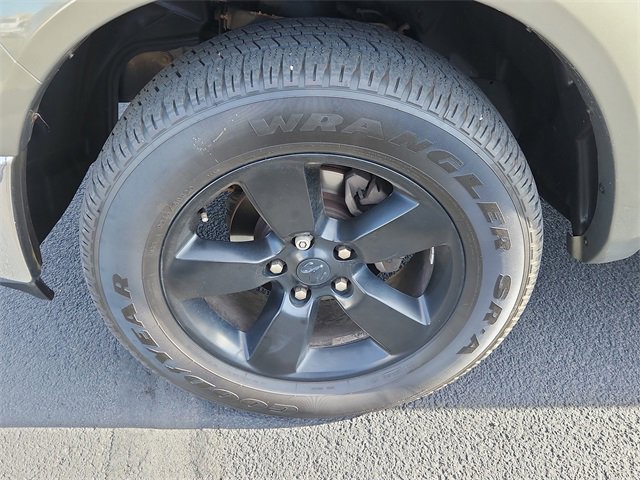 Used 2015 RAM 1500 Outdoorsman image 22