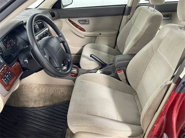 Used 2004 Subaru Outback Wagon image 2