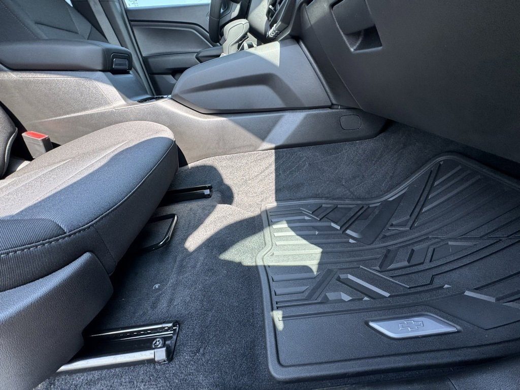 Used 2025 Chevrolet Colorado Trail Boss image 23