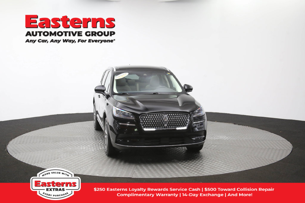Used 2022 Lincoln Corsair FWD w/ Premium Package image 57