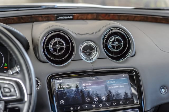 Used 2019 Jaguar XJ L Portfolio RWD image 27