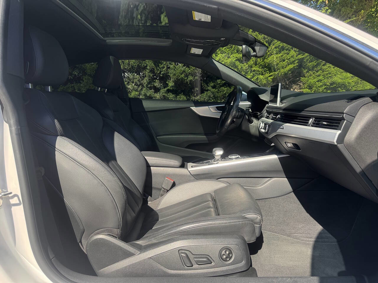 Used 2018 Audi A5 2.0T Premium image 11