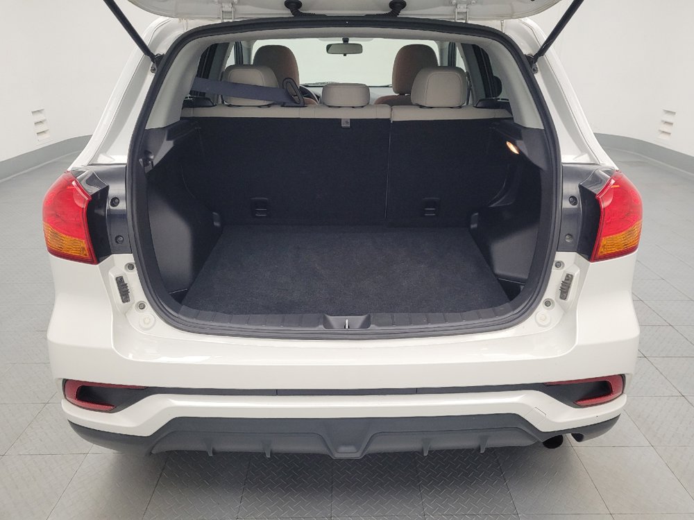 Used 2019 Mitsubishi Outlander Sport SE AWD/4WD image 29