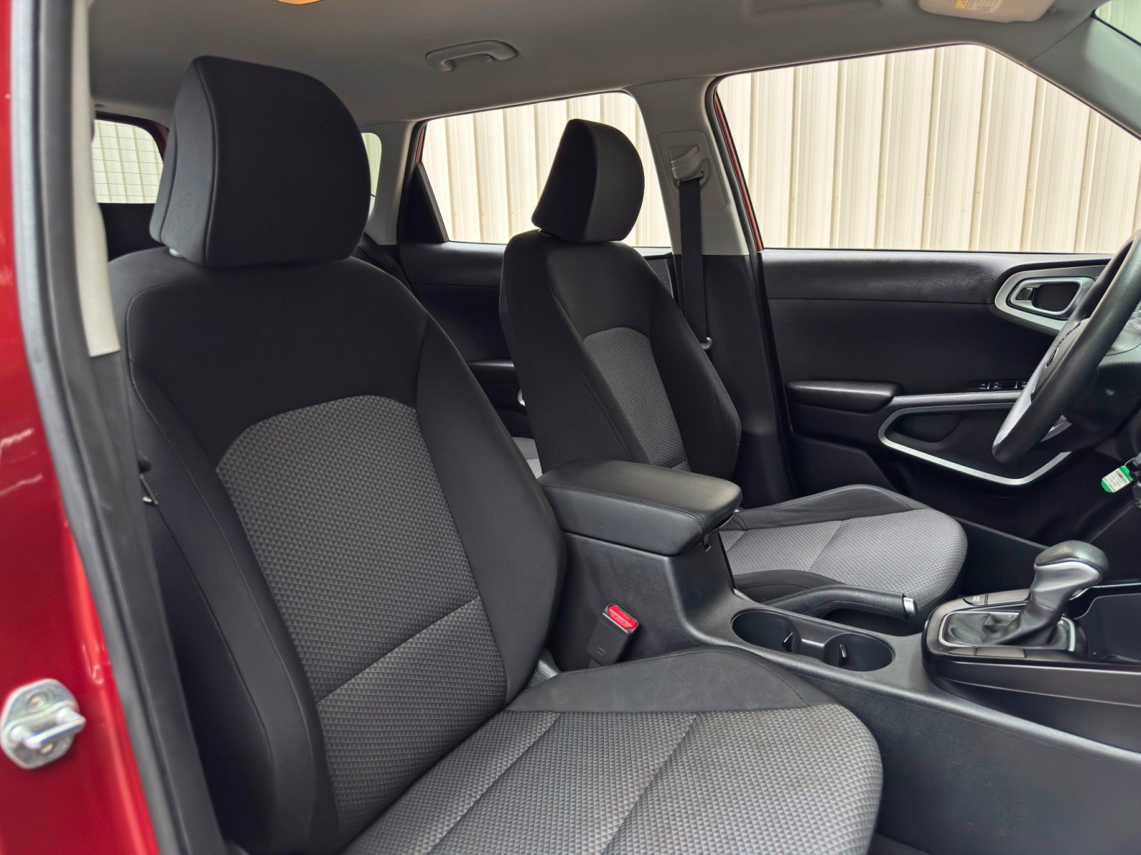 Used 2021 Kia Soul LX FWD image 29