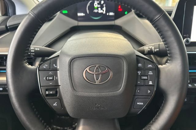 Used 2024 Toyota Prius XLE FWD image 26