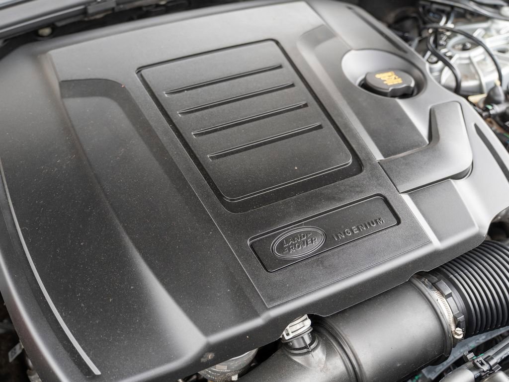 Certified 2023 Land Rover Range Rover Velar S image 36