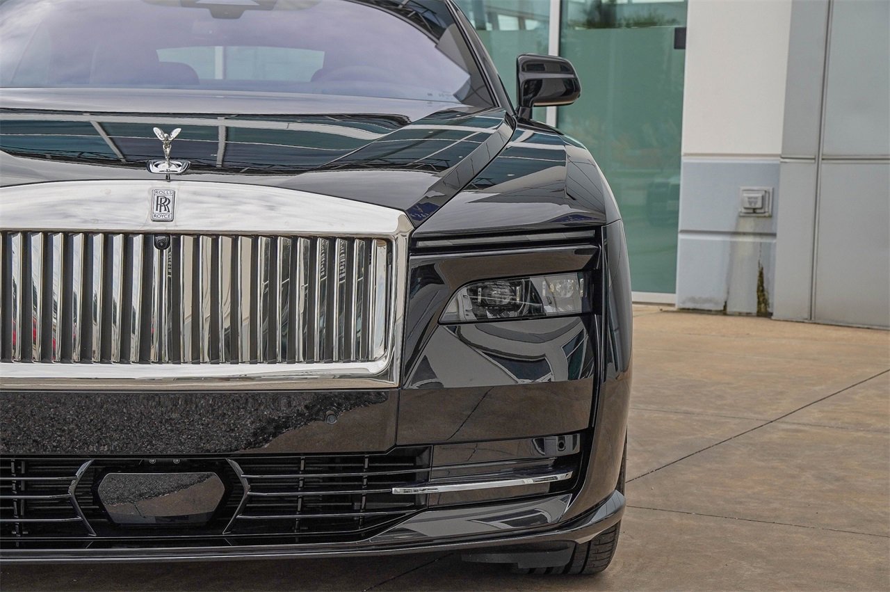 New 2025 Rolls-Royce Spectre w/ Spectre Launch Package image 15