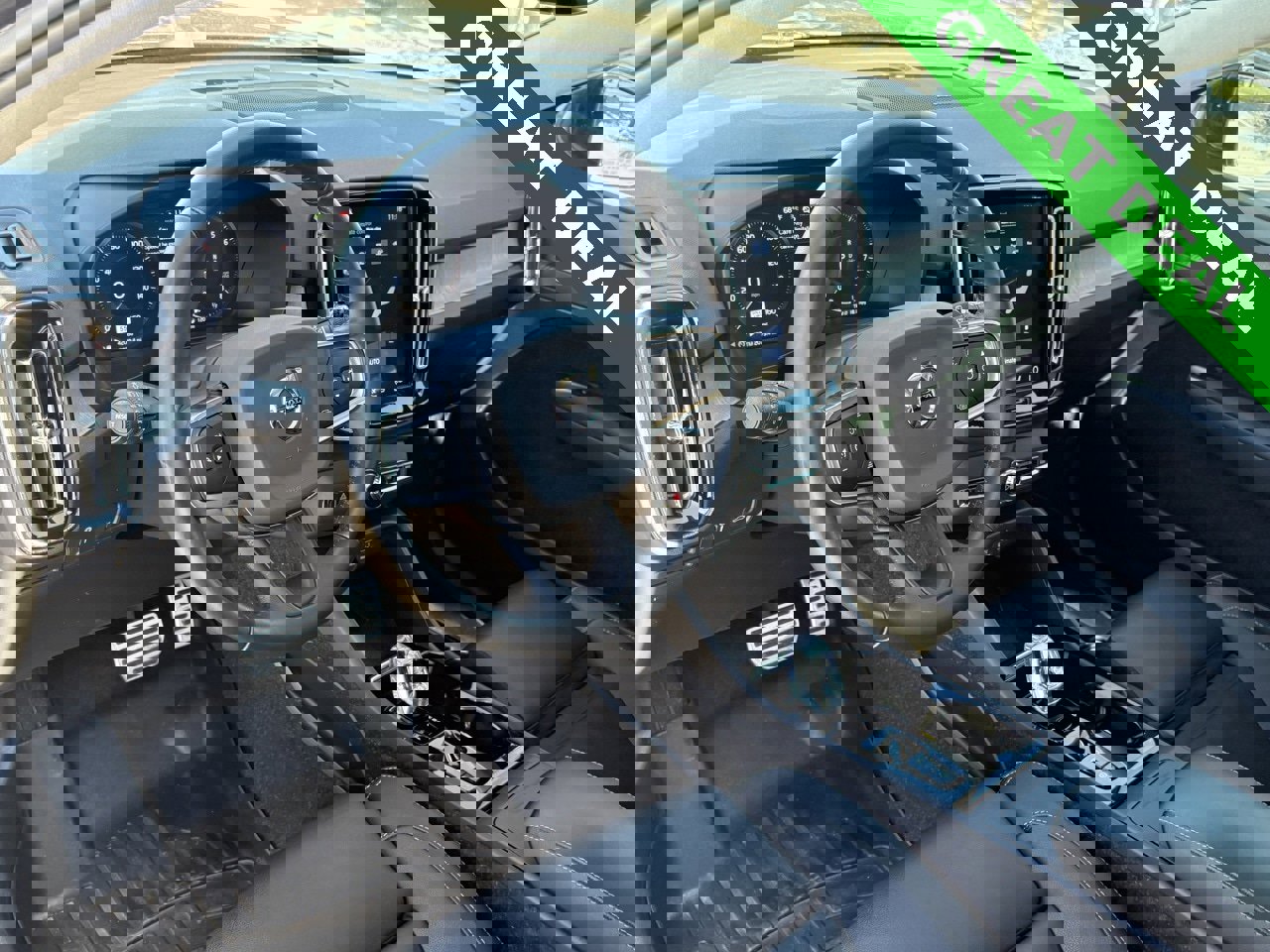 Used 2021 Volvo XC40 T5 Inscription w/ Protection Package Premier image 15