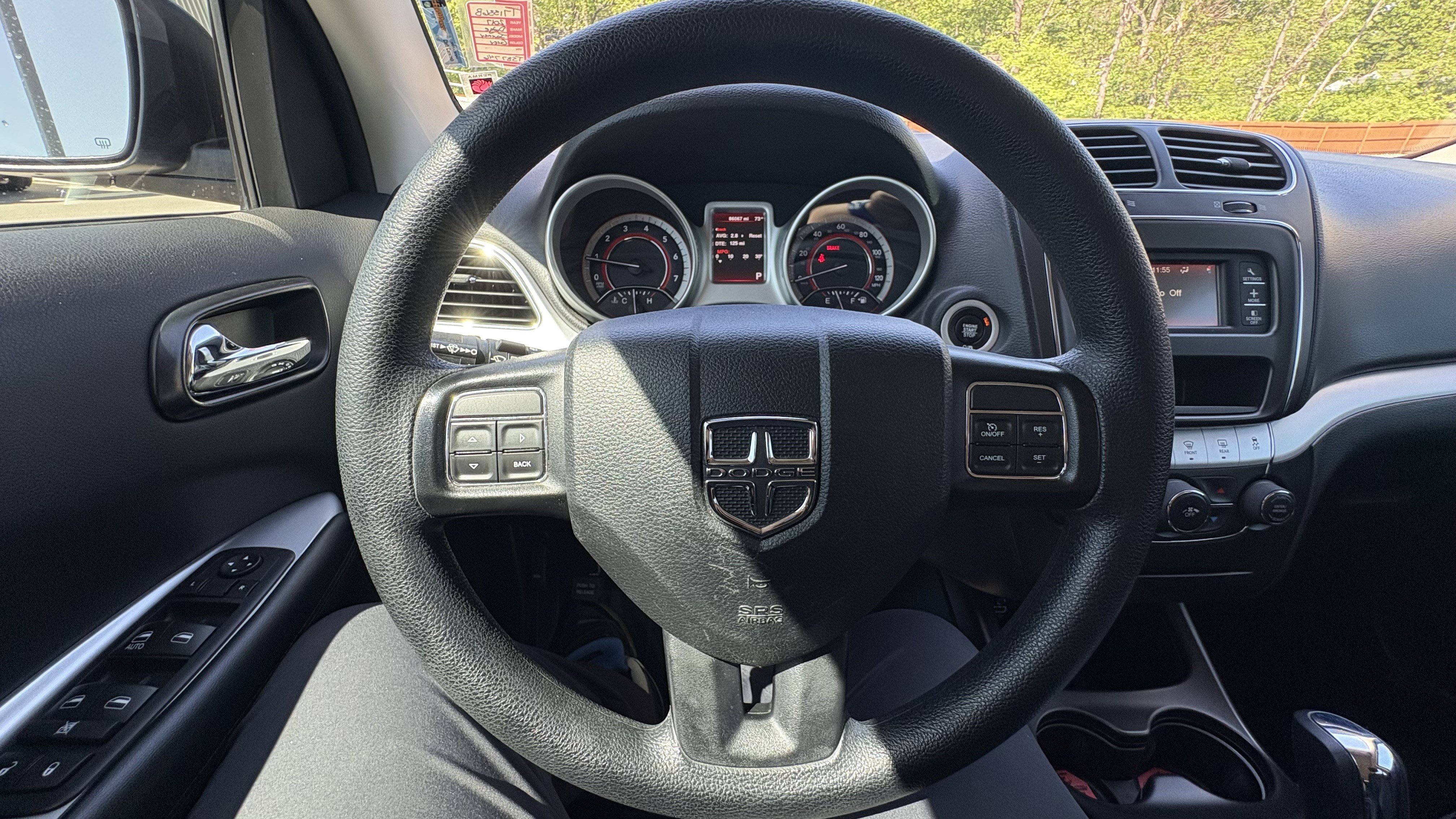 Used 2017 Dodge Journey SE image 19