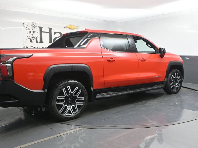 New 2026 Chevrolet Silverado EV LT AWD/4WD image 28