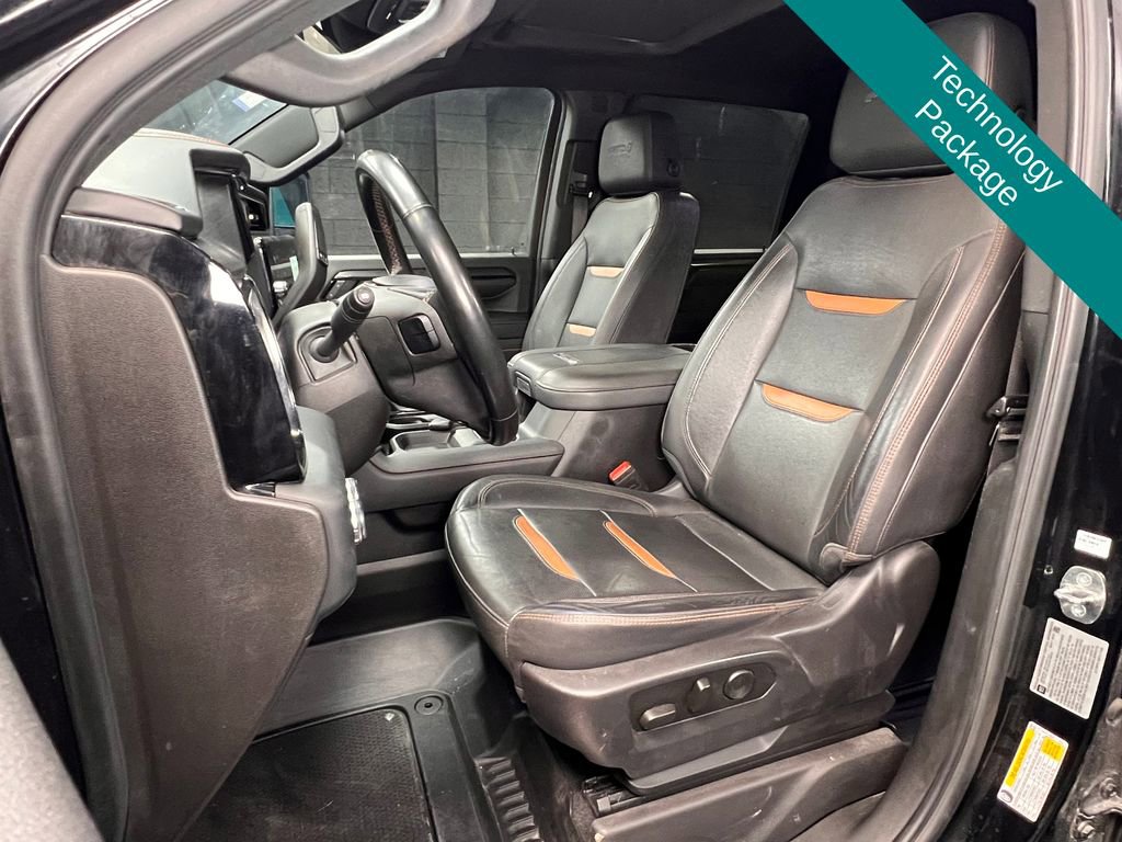 Used 2024 GMC Sierra 2500 AT4 w/ AT4 Premium Plus Package AWD/4WD image 2