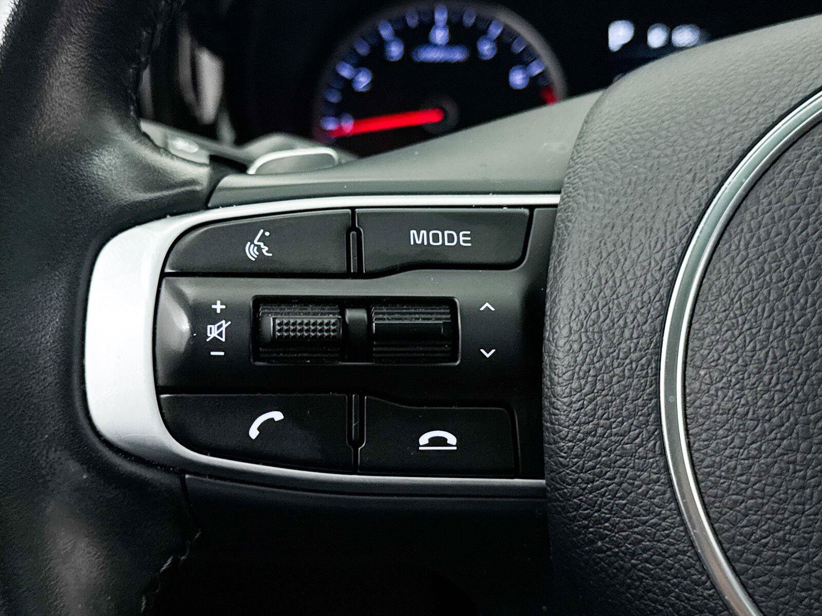 Used 2023 Kia K5 GT FWD image 38