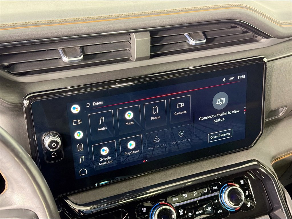 Used 2022 GMC Sierra 1500 AT4 w/ AT4 Premium Package image 13