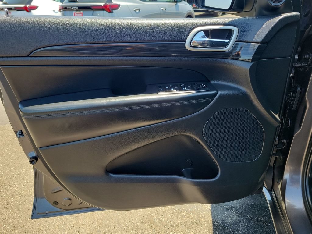 Used 2021 Jeep Grand Cherokee Laredo X AWD/4WD image 22