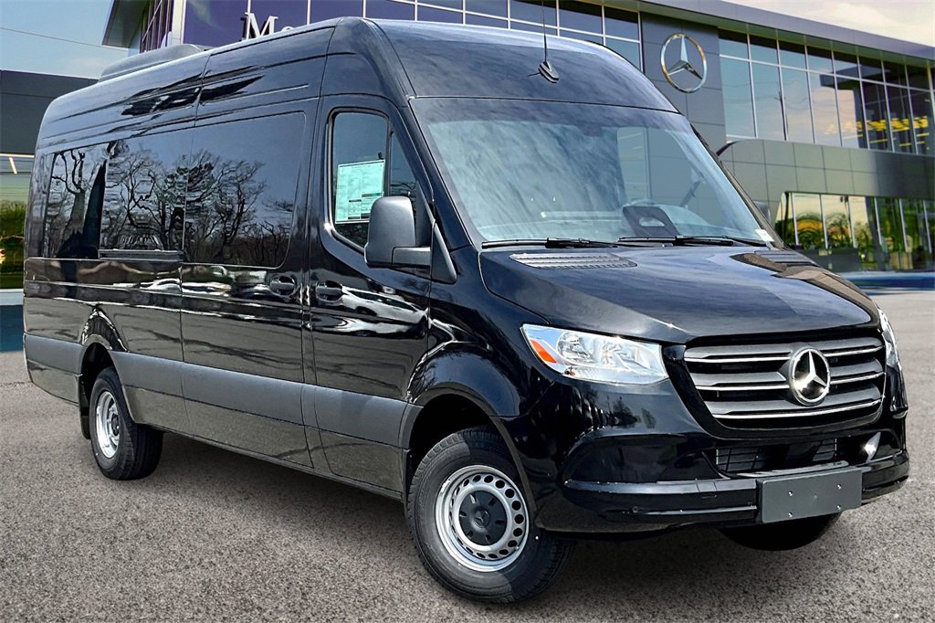New 2025 Mercedes-Benz Sprinter 3500