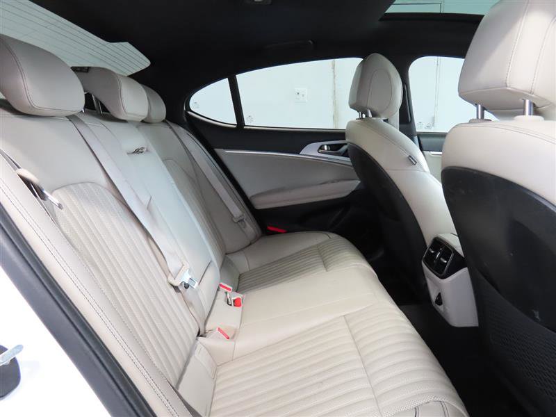 Used 2022 Genesis G70 2.0T w/ Prestige Package AWD/4WD image 26