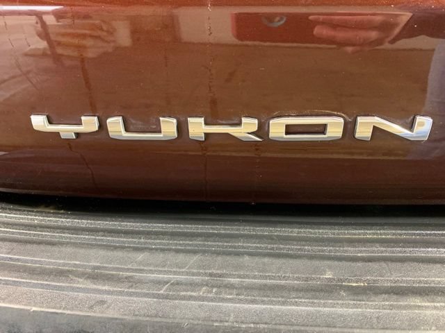 Used 2023 GMC Yukon XL SLT AWD/4WD image 33