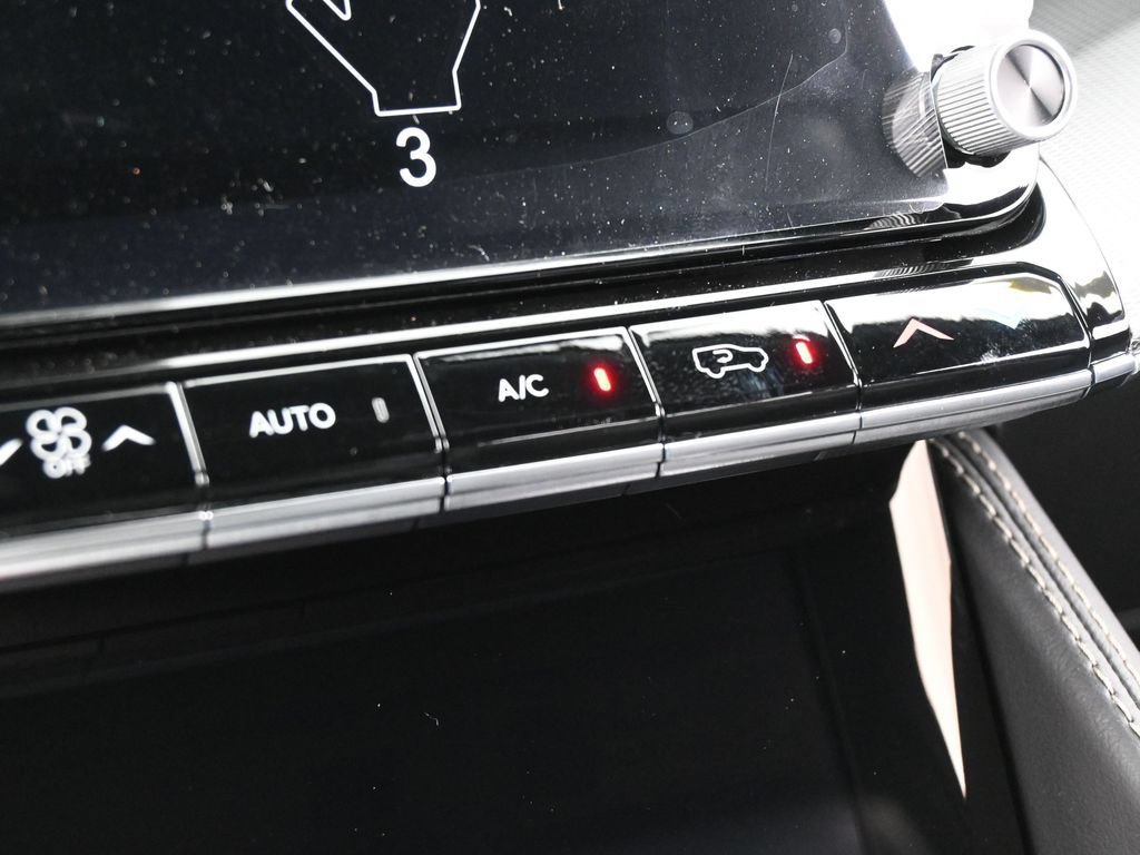 New 2026 Jeep Grand Wagoneer L Summit AWD/4WD image 21