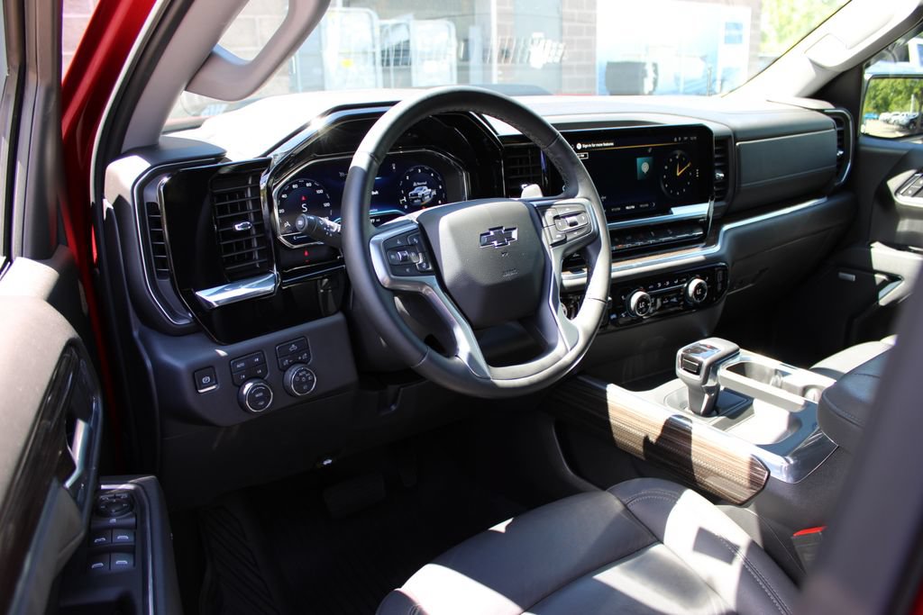 Certified 2025 Chevrolet Silverado 1500 LT Trail Boss w/ Convenience Package II AWD/4WD image 25