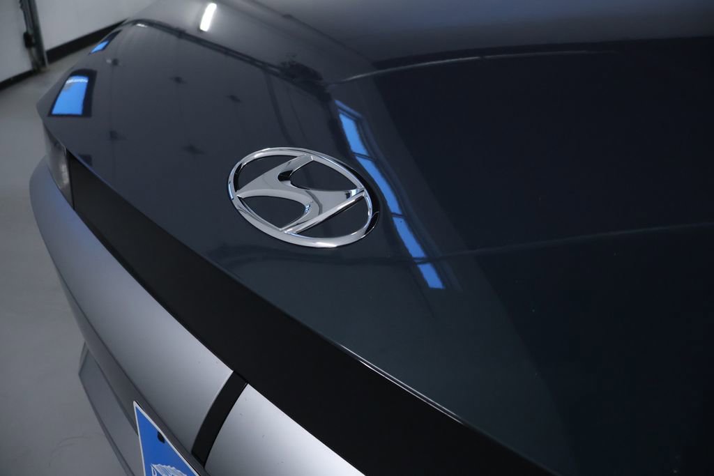 Used 2022 Hyundai Ioniq 5 SE image 9