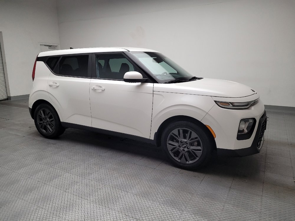 Used 2020 Kia Soul EX image 11