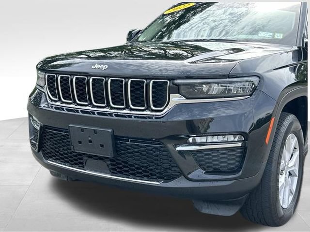 Used 2022 Jeep Grand Cherokee Limited AWD/4WD image 9