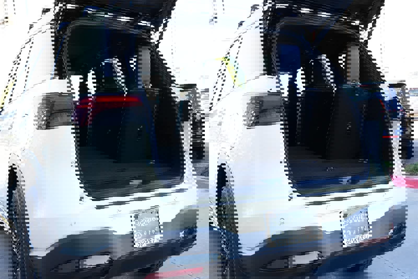 New 2026 INFINITI QX60 Sport image 21