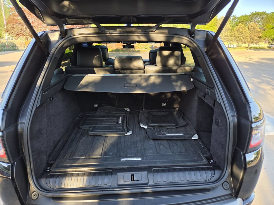 Used 2020 Land Rover Range Rover Sport SE AWD/4WD image 38