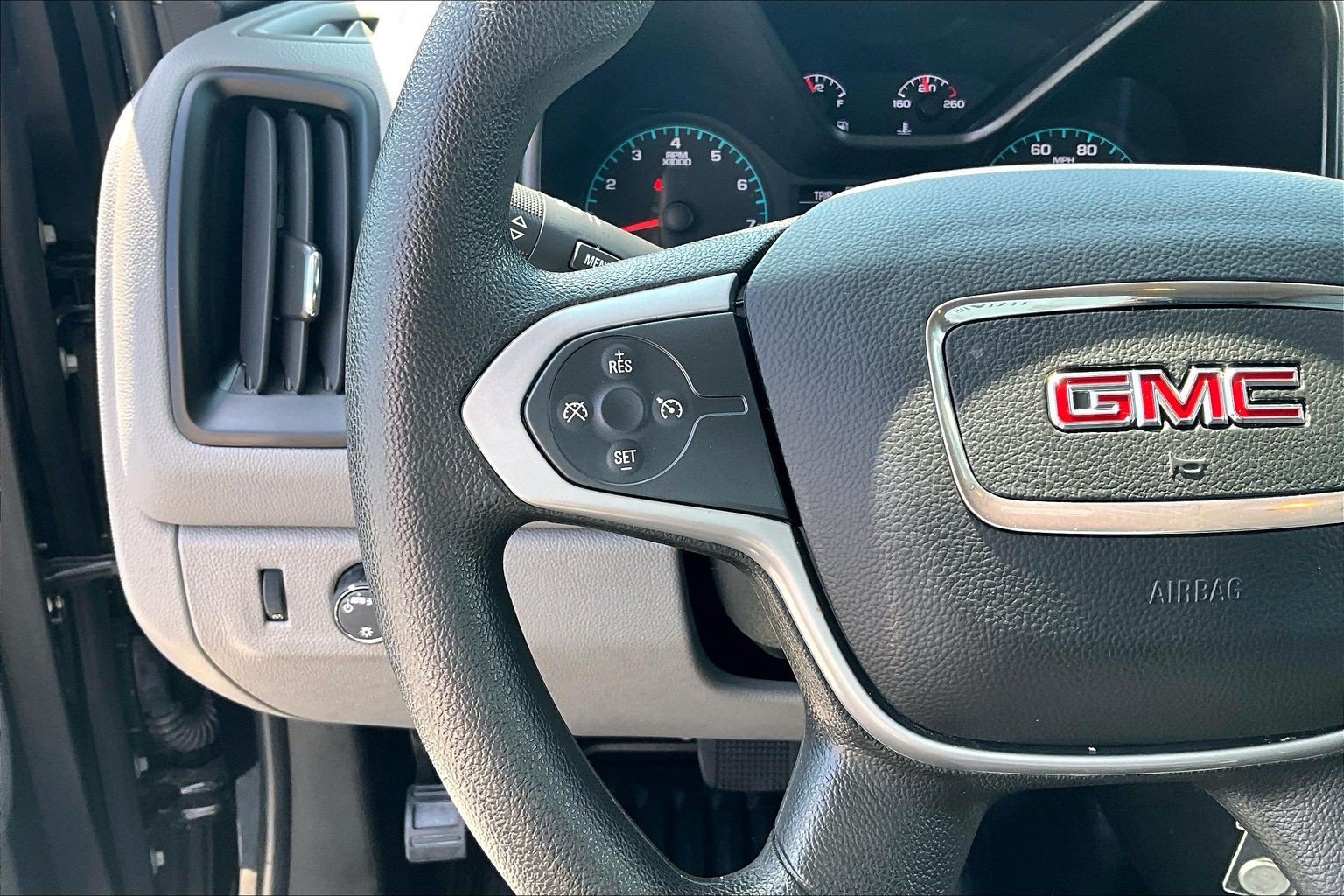 Used 2022 GMC Canyon Elevation Standard RWD image 12