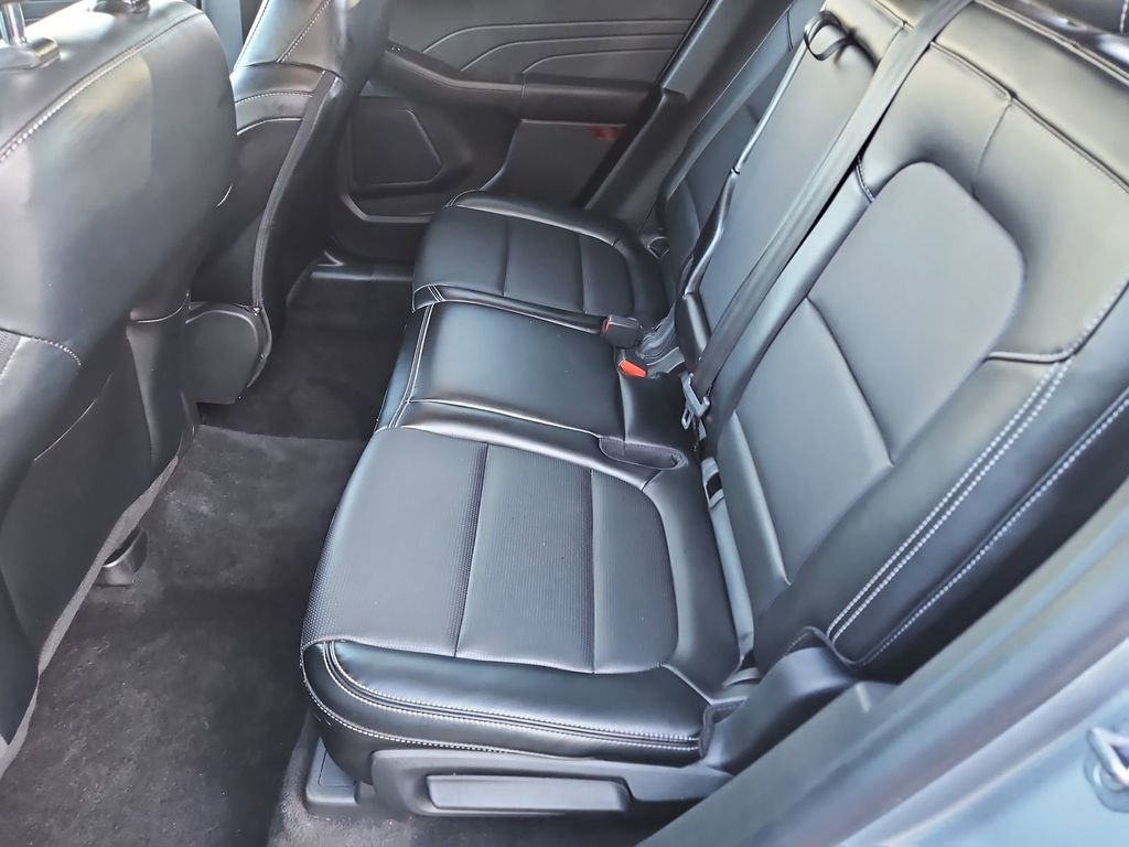 Used 2024 Ford Escape Platinum image 18