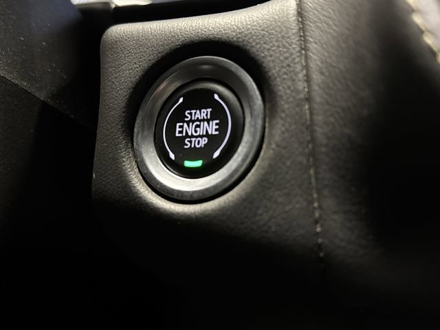 Used 2024 GMC Yukon XL SLT image 24