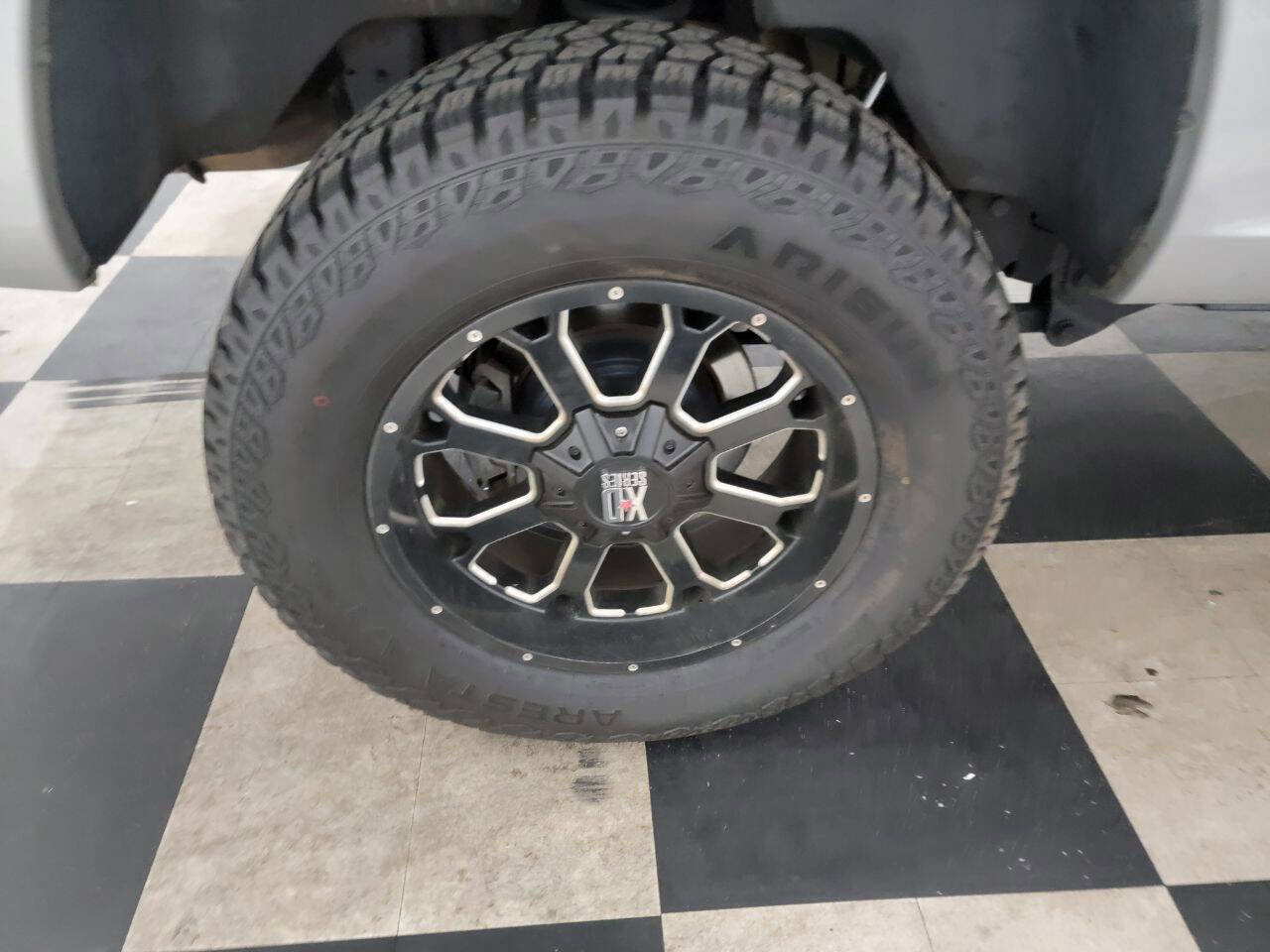 Used 2015 RAM 1500 Express AWD/4WD image 35