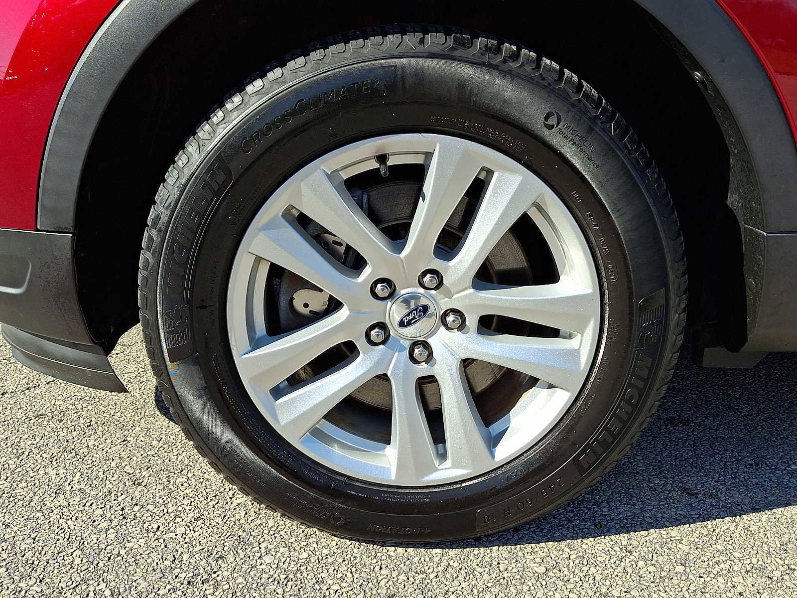 Used 2018 Ford Explorer XLT w/ Equipment Group 202A image 10