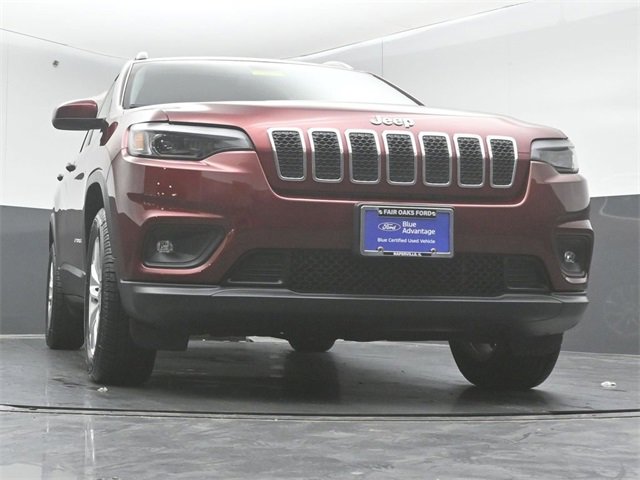 Used 2019 Jeep Cherokee Latitude w/ Cold Weather Group image 37