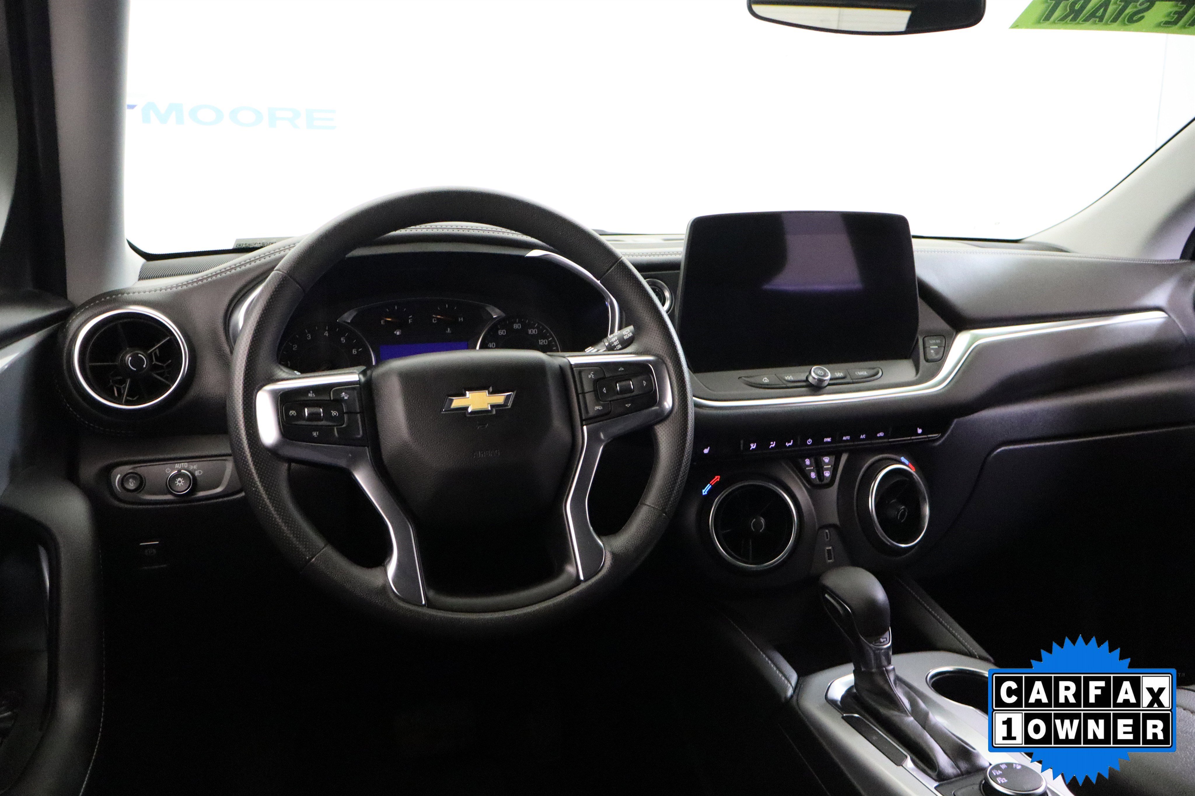 Used 2025 Chevrolet Blazer LT image 16