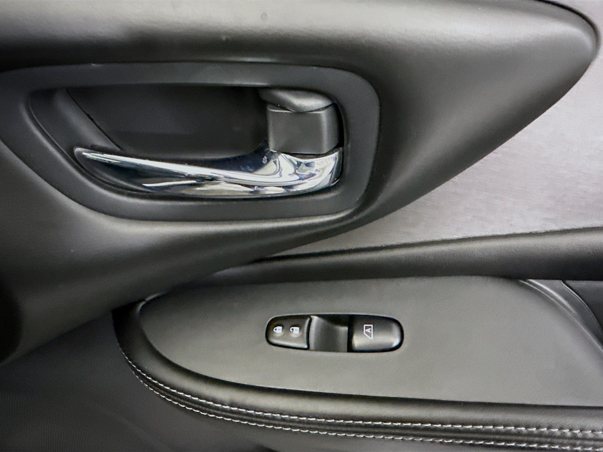 Used 2021 Nissan Murano SV FWD image 31